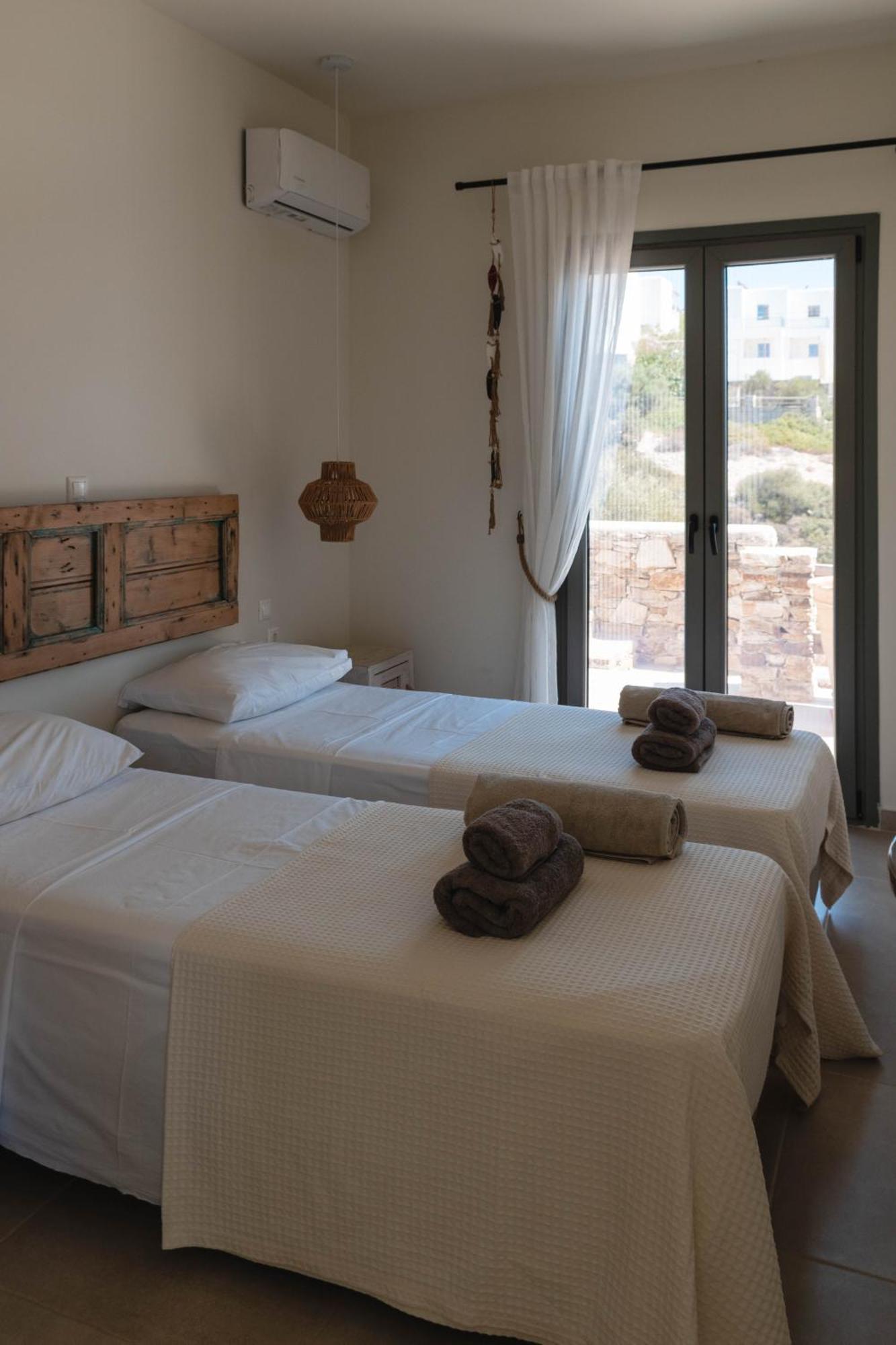 Deja Blue Villa 1 Agios Georgios  ภายนอก รูปภาพ