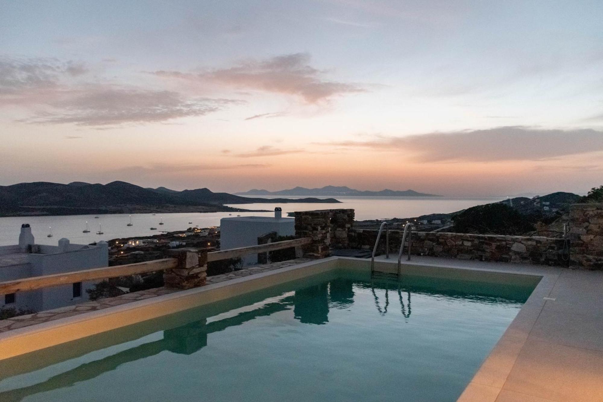 Deja Blue Villa 1 Agios Georgios  ภายนอก รูปภาพ